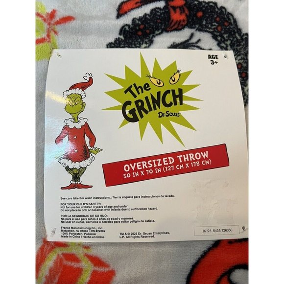 The Grinch Holiday Plush Blanket Christmas Oversized VIRAL TikTok Throw 50x70” - Picture 4 of 4